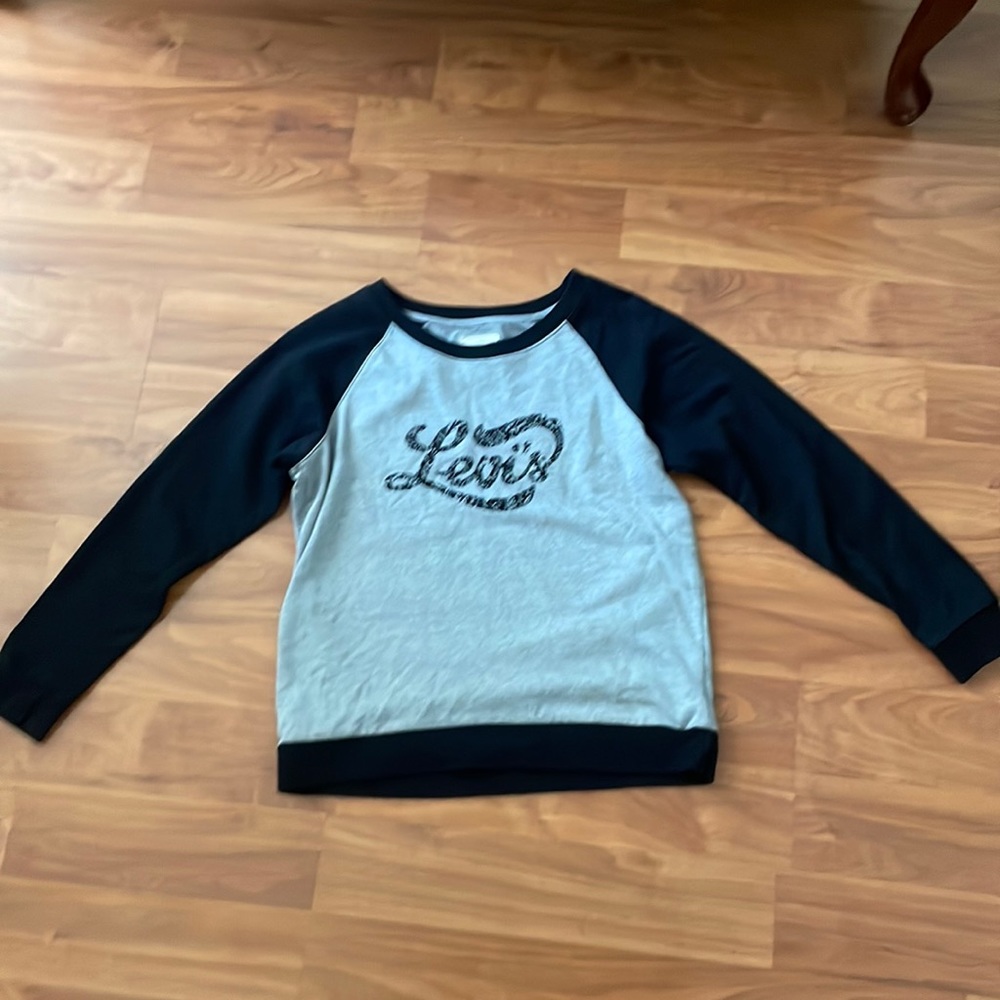 Levi’s Crewneck